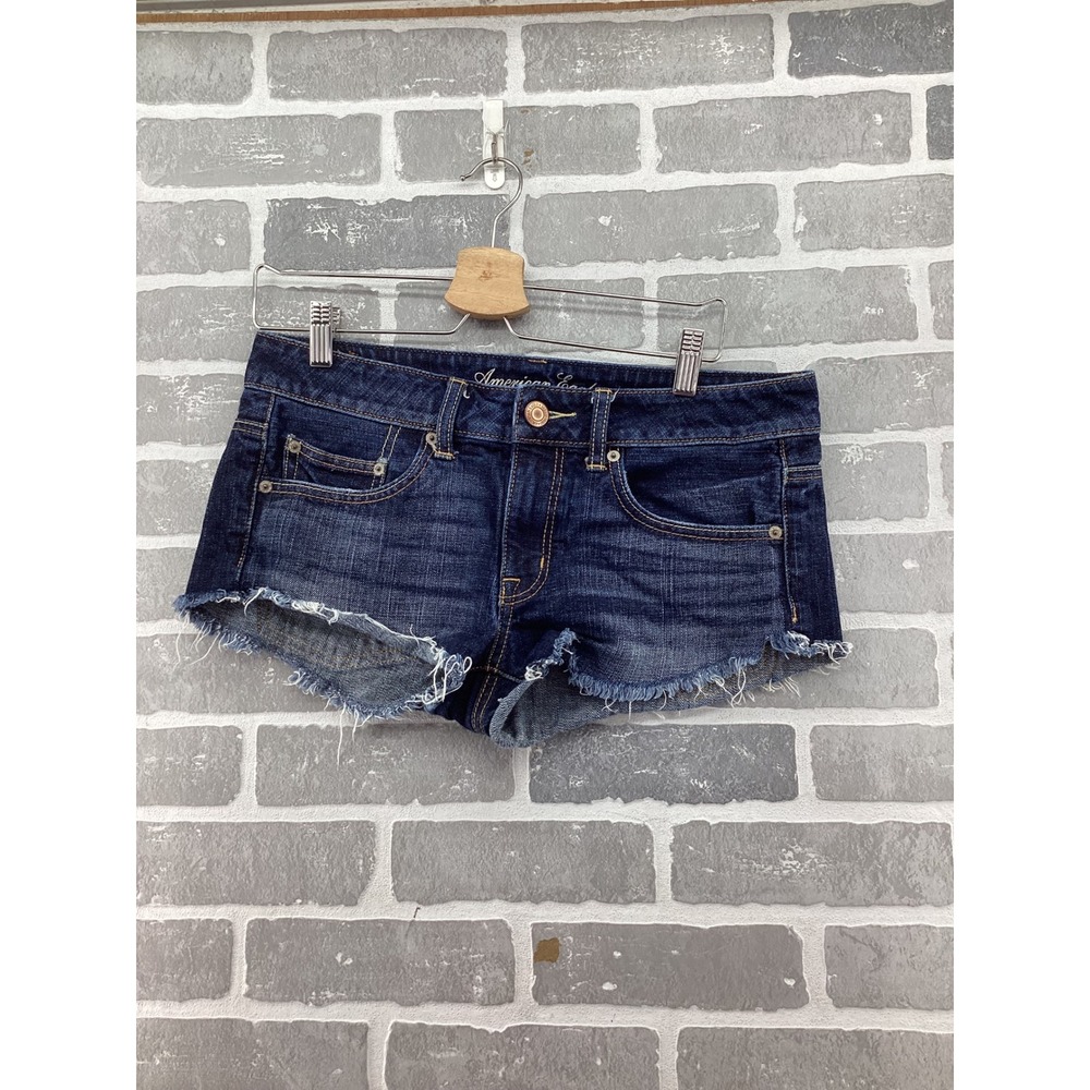 American Eagle Womens Dark Wash Frayed Raw Hem Denim Micro Jean Shorts Size 6